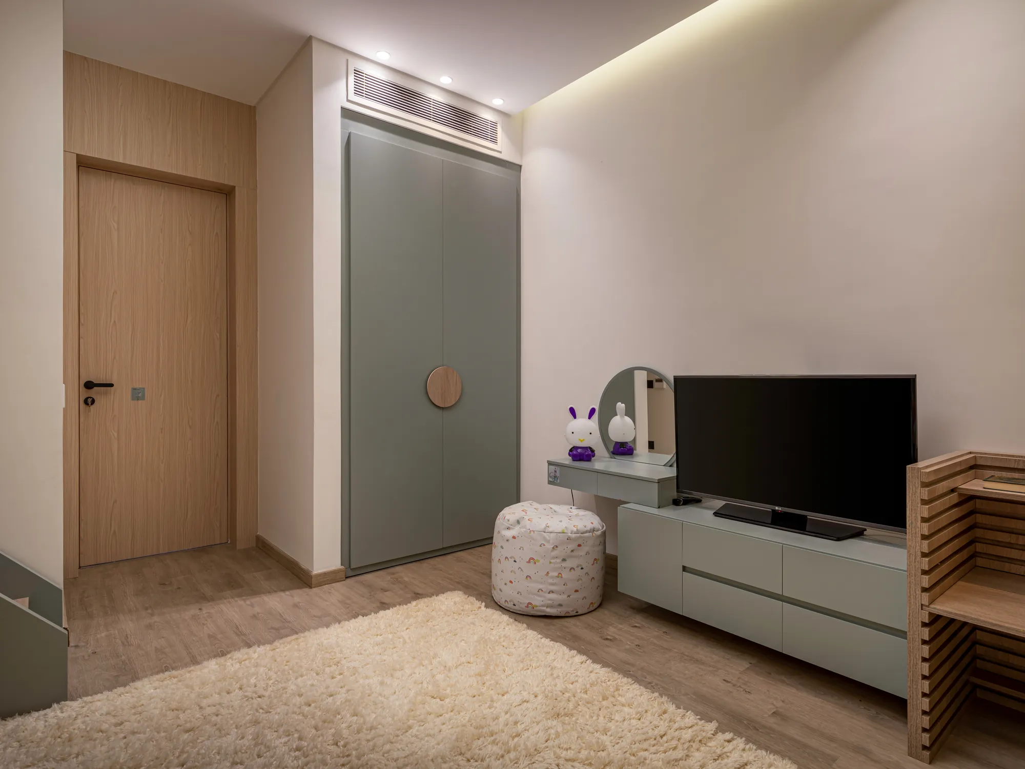 New Giza Villa — custom furniture by Modoro, New Giza, photo 22