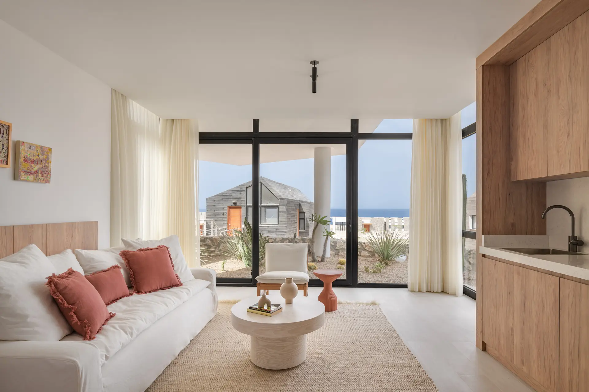 Furnished lodge living room with sea view, Somabay